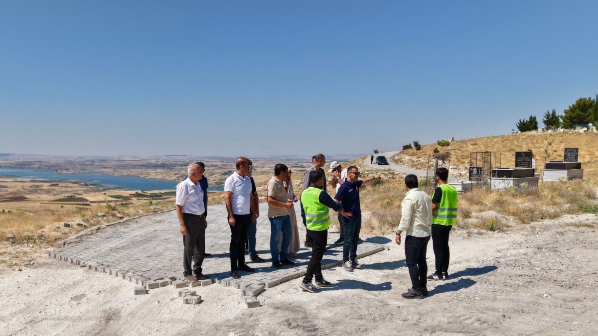 Adıyaman İl Özel İdaresi’nden Mahmut El-Ensari Türbesi'nde inceleme