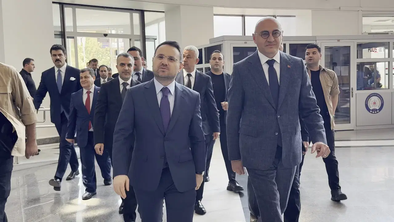 Akın Gürlek'ten Bakırköy Adalet Sarayı'na ziyaret