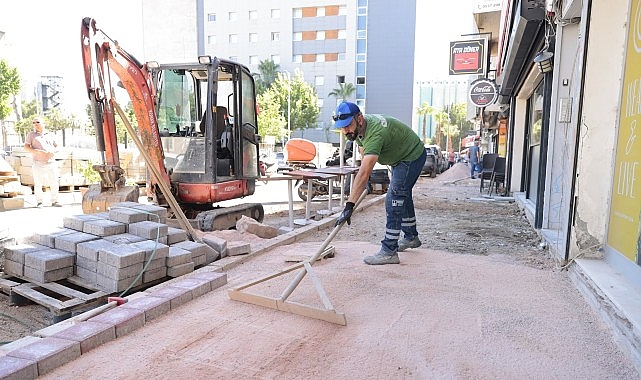 Alsancak sokakları yenilenmeye devam ediyor