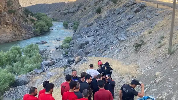 Çayda kaybolan Erkan’ı arama çalışmaları 6 gündür sürüyor