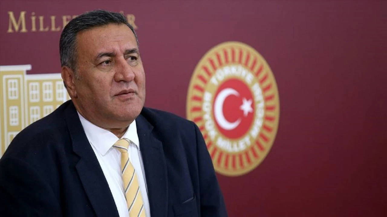 CHP'li Gürer'den 'Yeni Parti' açıklaması: 'Atatürk'ün partisinde kalmaya devam edeceğim'