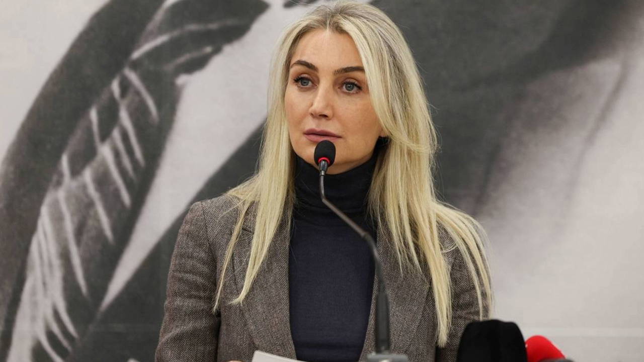 Dilek İmamoğlu'ndan, İstanbul İl Başkanlığı'ndaki ablukaya tepki: 'Bu ülkenin ihtiyacı hukukun ve demokrasinin eksiksiz şekilde işlemesidir'