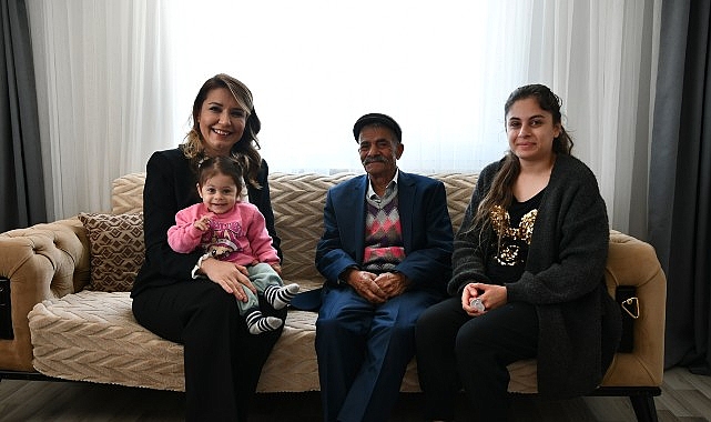 Dünya Romanlar Günü'nde Anlamlı Ziyaret!