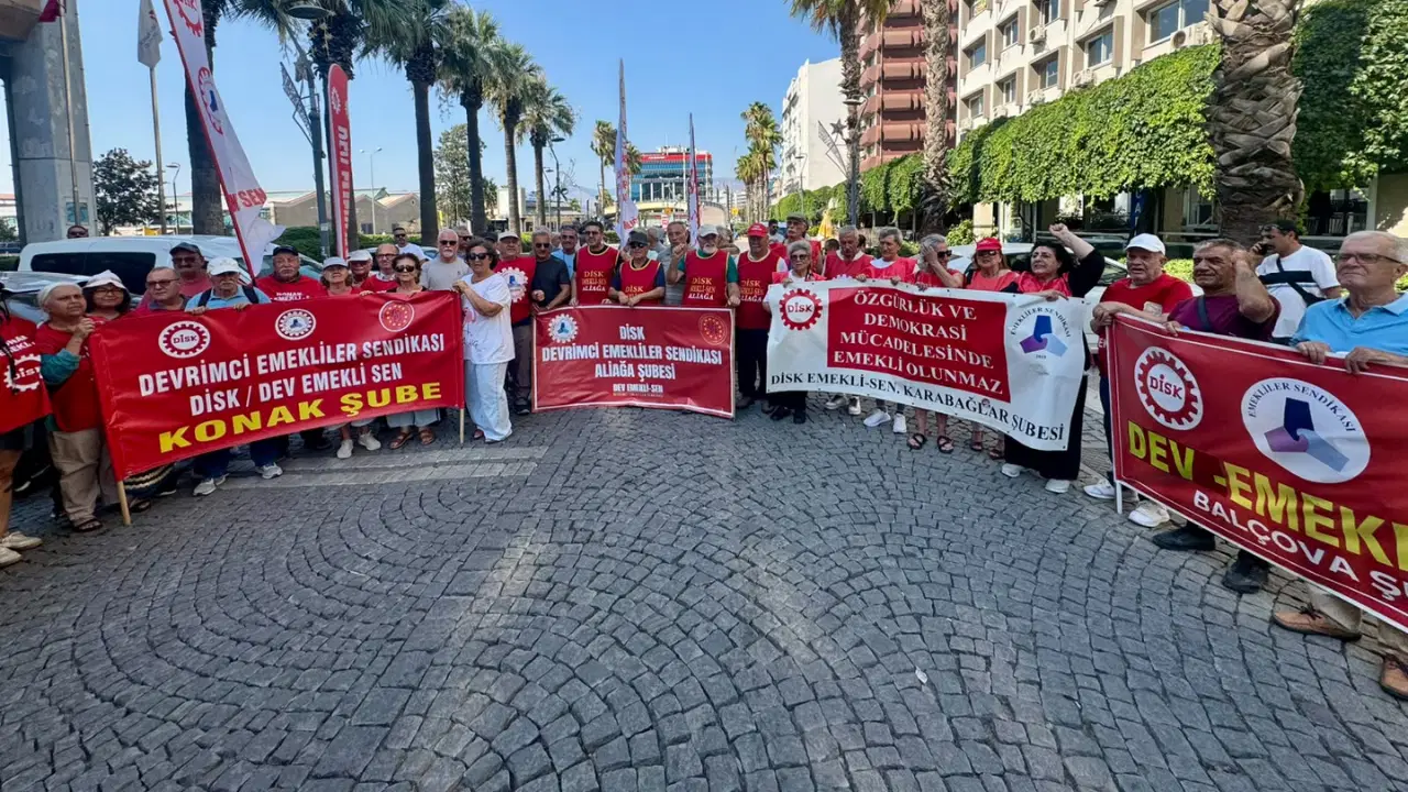 Emekliler meydana indi: İnsanca ve onurlu bir emeklilik istiyoruz