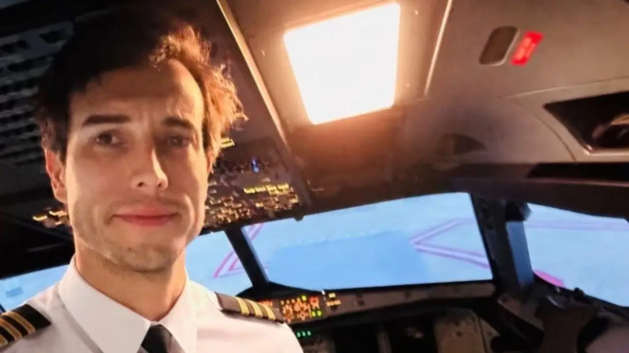 Havada korkunç olay! Pilot 'ne yapman gerektiğini biliyorsun' dedi, uçaktan atlayarak intihar etti