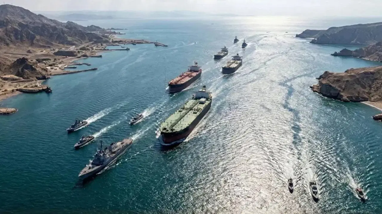 İran’dan ‘Hürmüz Boğazı’ açıklaması: Geçişler açık mı?