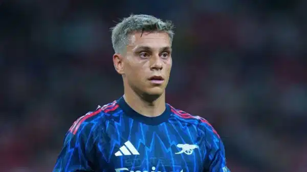 Leandro Trossard kimdir? Leandro Trossard kaç yaşında, nereli? Leandro Trossard hangi takımlarda oynadı?