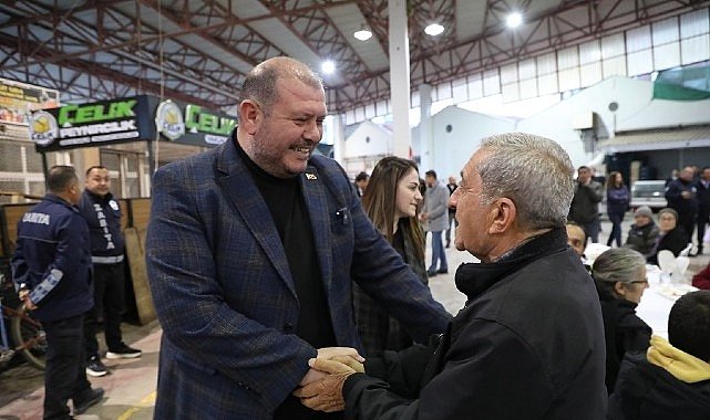 Menderes'te Binler Aynı Sofrada