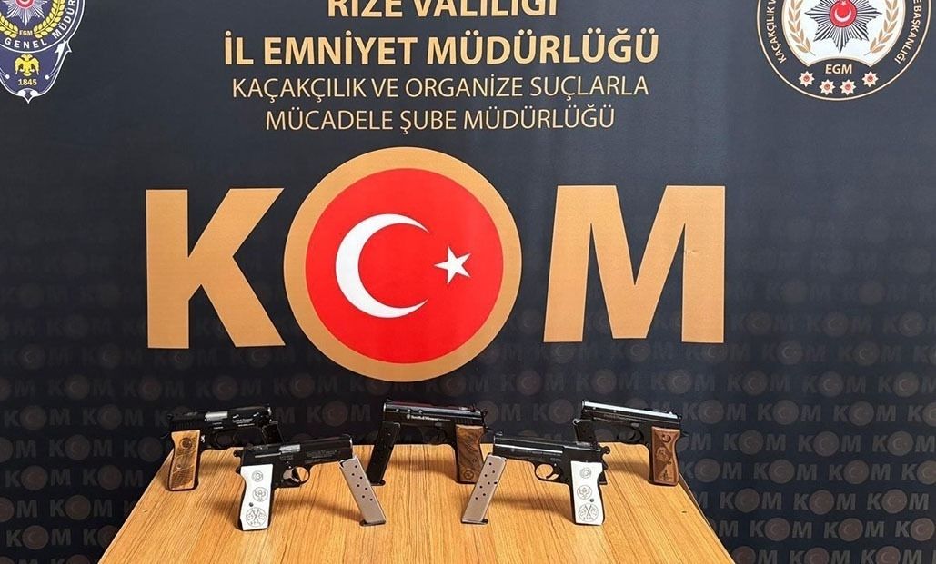 Rize’de Silah Operasyonu: 13 Ruhsatsız Tabanca Ele Geçirildi!