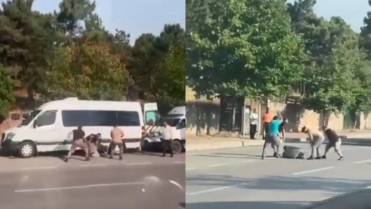 Trafikte maganda dehşeti... Tartıştıkları kişiyi sopayla dövdüler!