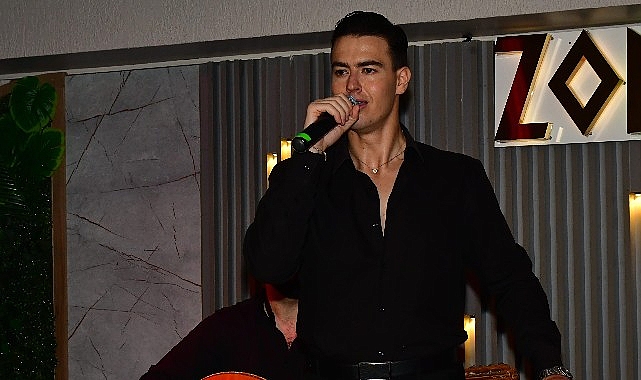 Zorba Taverna'da Sirtaki Coşkusu! George Klontzas İstanbul'u Salladı!